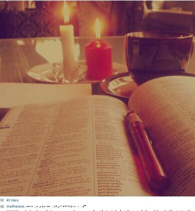 Kik :  translator_e    /// Email : e.teacher.translator@hotmail.com   ///  لتقديم الطلب ...  الخاص