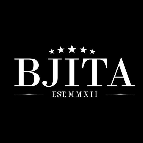 Pindah ke @bjita GO FOLLOW!! Menjual berbagai kaos dan jaket bertema anime, manga, dan musik Jepang. SMS/WhatsApp: 0857-2394-4404. BBM: 761453E2.