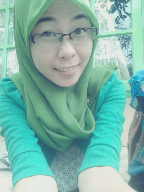 Real acc | I'm love k-indie , k-pop and ullzang| Love is love, whatever its reasons.some days I have my best moments.