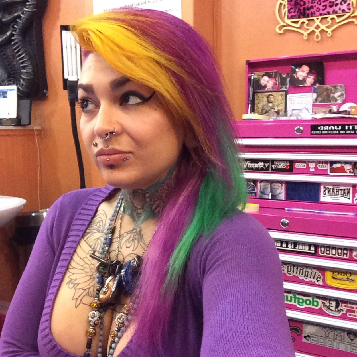 Tattooer. Doer. English Rose living in the Crescent City. Fond of Unicorn Horns.