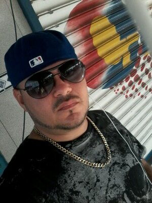artista y percusionista