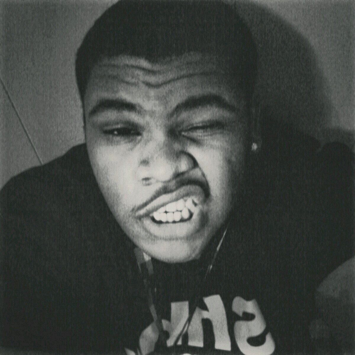 regular guy...big dreams...but a total douche bag...follow me thooo!!!