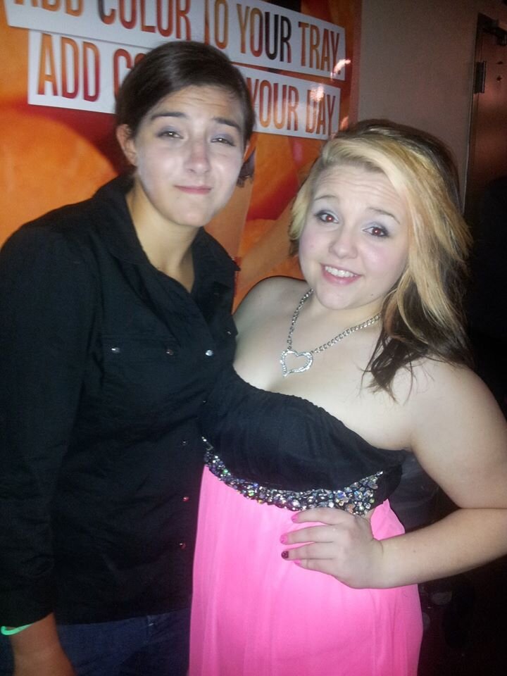 karissa_regeen's profile picture. 