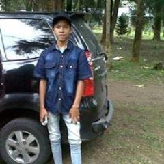 Rinal_Langsa's profile picture. MY NAME RINAL | FROM INDONESIA | ACEH | LANGSA | ISLAM | REAL MADRID | MY HOBBY IS RACING |