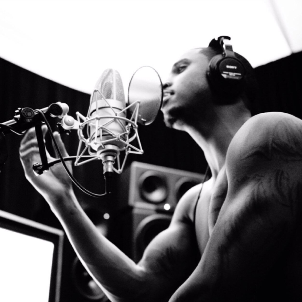 Parody/fan page and in no way affiliate with Trey Songz.... Follow me for great inspirational and funny quotes...