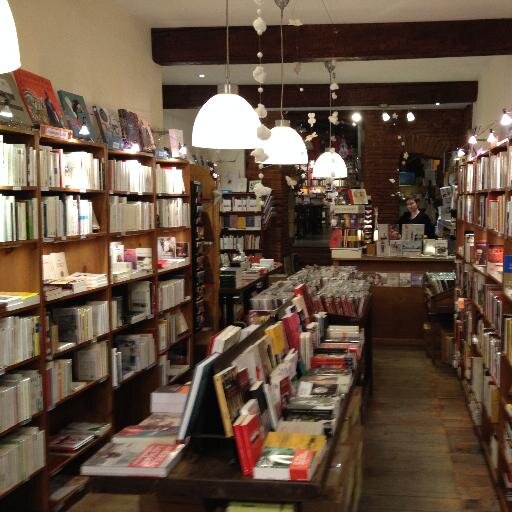 Suivez l'actualité de la librairie. Rencontres, débats, projections...