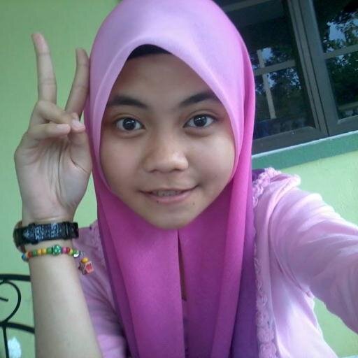 IeyraChimi's profile picture. Hai Assalammualaikum I'm 15 y/o.Simple person.Nice to be your friend and thanks for following me ^-^ #single