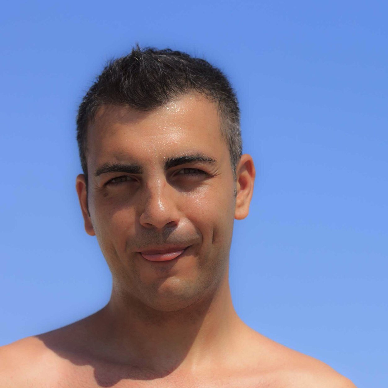 stefanosimoni12's profile picture. 