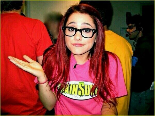 Ariana / 1D / Taylor / iCarly / VICTORiOUS / HSM   loveeee