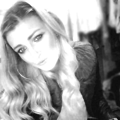 Nikki_Miaow's profile picture. .....a dreamer....