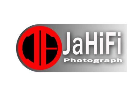 JaHiFi Photograph 
Wedding,PreWedding,Fun,Family
sekarang jepret besok anter 

email: jahifi.photograph@gmail.com
