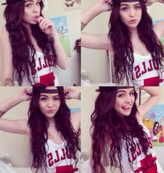 【follow da-real one @AcaciaBrinley】