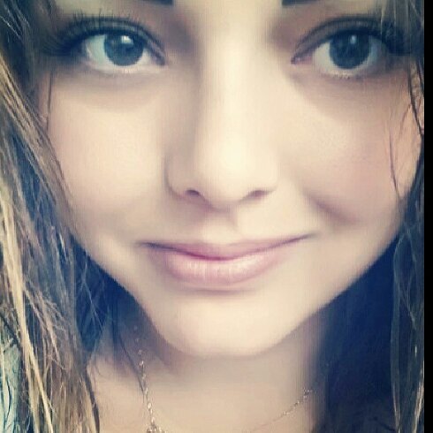 norita_acare's profile picture. PERIODISTA... hija, amiga... MUJER con licencia para vivir, viajar y conocer nuevas culturas. Amante de un buen libro, la playa, el sol y los mojitos!