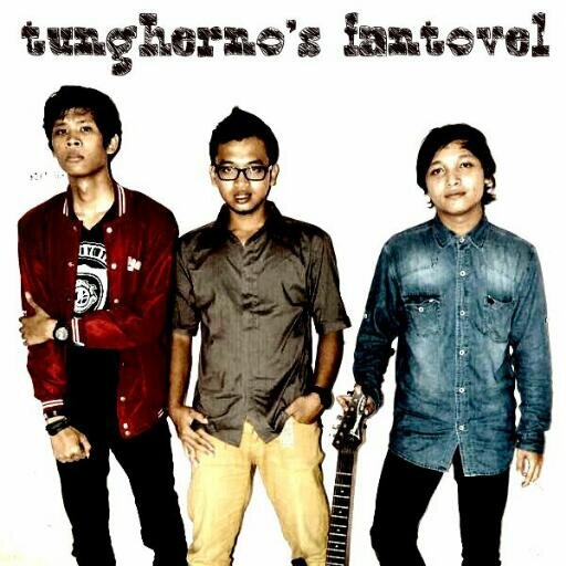 new taste of pop punk | Guitar @ikhwan_panji bass @hendra_awenk drum @o_aditya | for information & booking @HeyBledex 081901229514