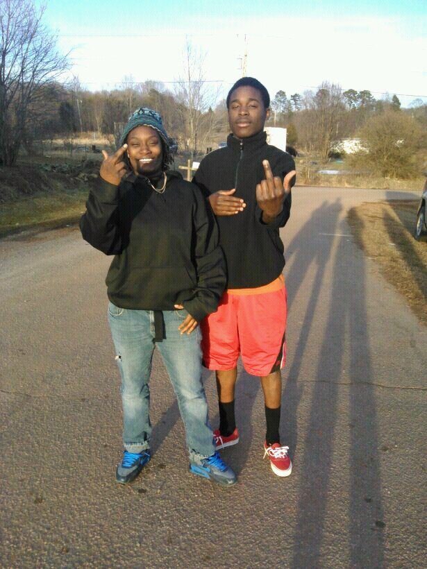 YouTooDramatic's profile picture. These Bitches Not Loyal Dont Trust Em . Dont Cuff Em , Dont Love Em , Just Fuck Em !