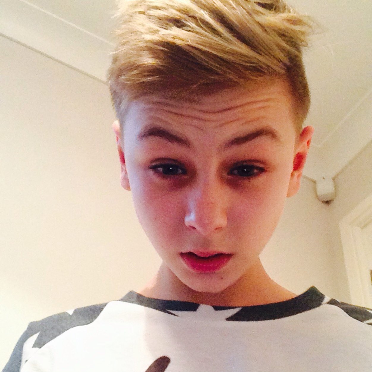 tyler3styla's profile picture. Sometimes you've just gotta take a deep breath and say fuck it! Basic motto for life!