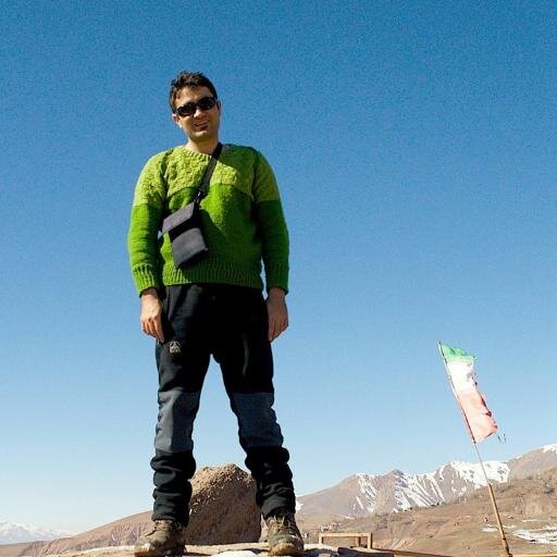 هیچ ، هیچ ، هیچ (سنتی خوانده شود )