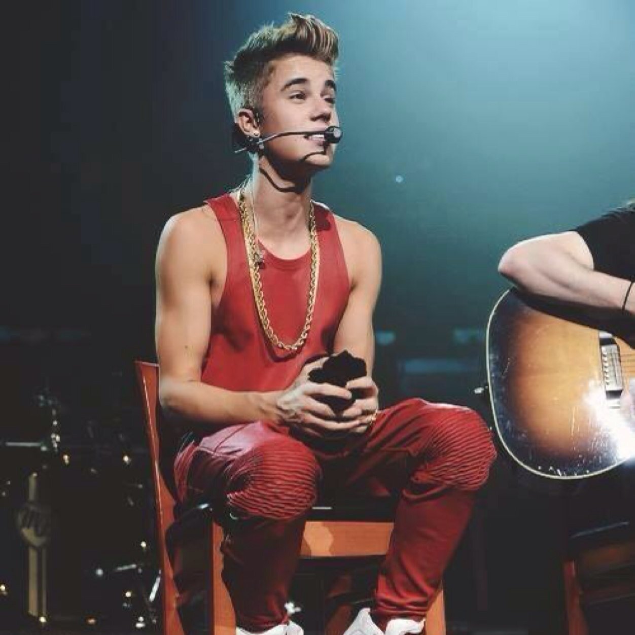 swagger_bieber8's profile picture. Don't follow this acc, follow @elpparauhl