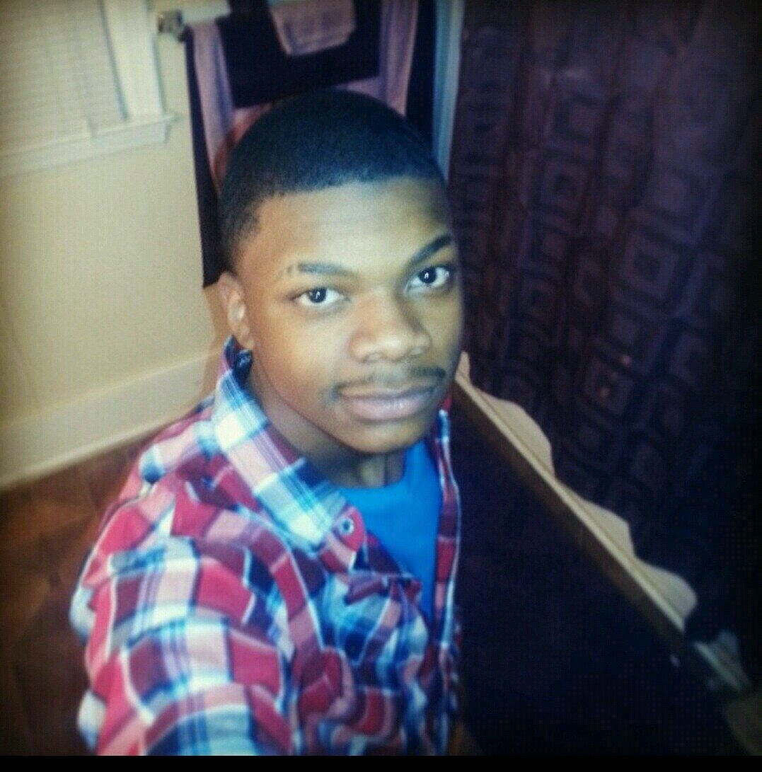 Follow me I'll follow back -Boka