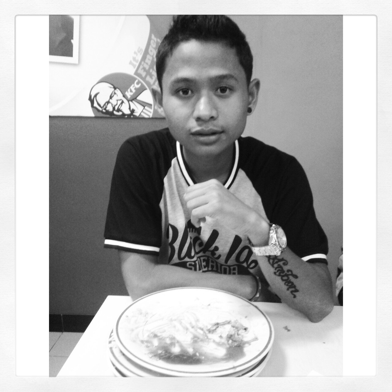 Gua adalah gua,terserah apa yang loe mau bilang tentang gua,bodo amat . Pin:293E651A