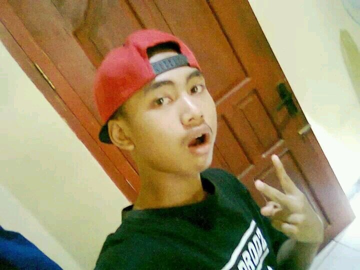 AdyHerlan's profile picture. kenalin , nama gue ady herlan, ARSENAL FC is team my faforit, me♡ NABILAHOLIC(JKT48), TEGAL city