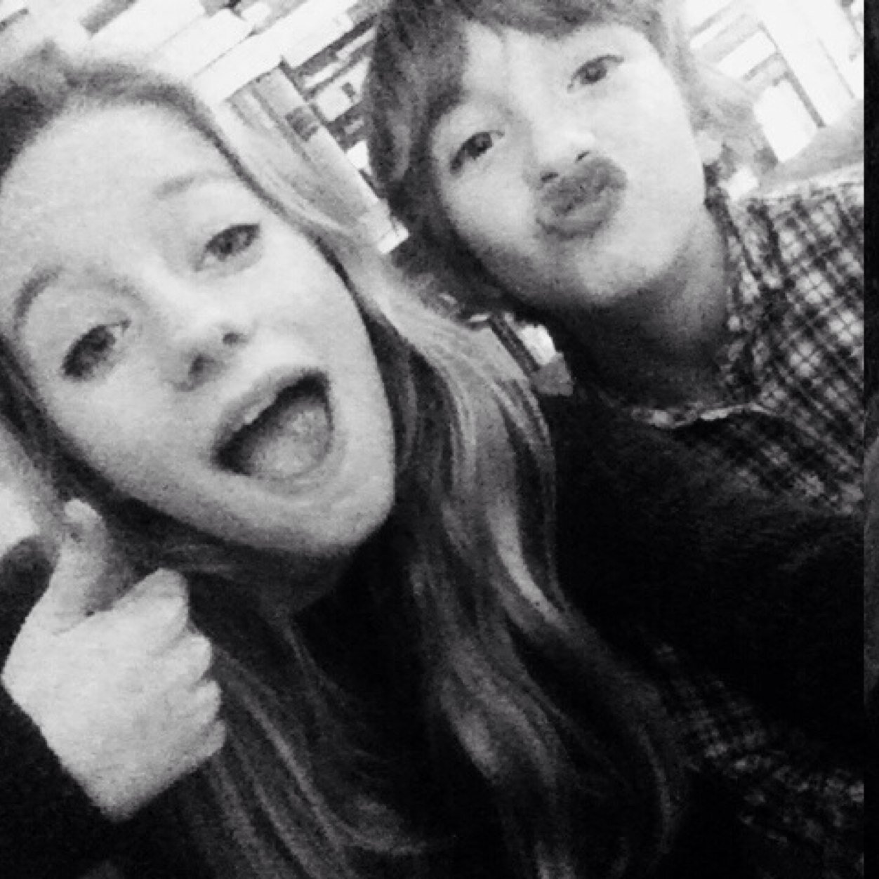 x_EVAAAAAA's profile picture. 