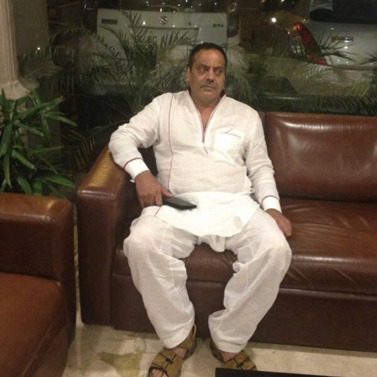 choudharyar6093's profile picture. 