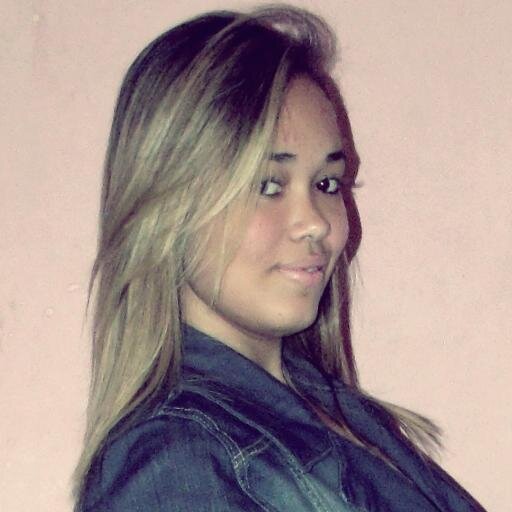 •Nada sem Jesus!
 Sonho com o impossivel, acredito no inácreditavel e creio nas promessas de Deus pra mim..:D