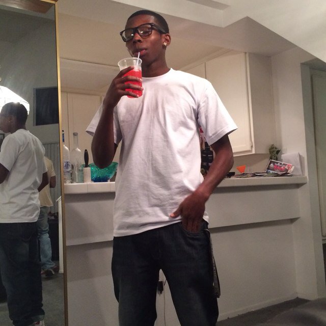 MYLYFEMIKE's profile picture. JUST A NIGGA FROM THE GHETTO...THEY SAIID WHERE I KUM FROM, I'LL NEVA AMOUNT TO ANYTHING