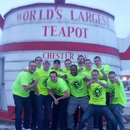 ClubBuff412's profile picture. Here's to swimmin' with bow legged women!