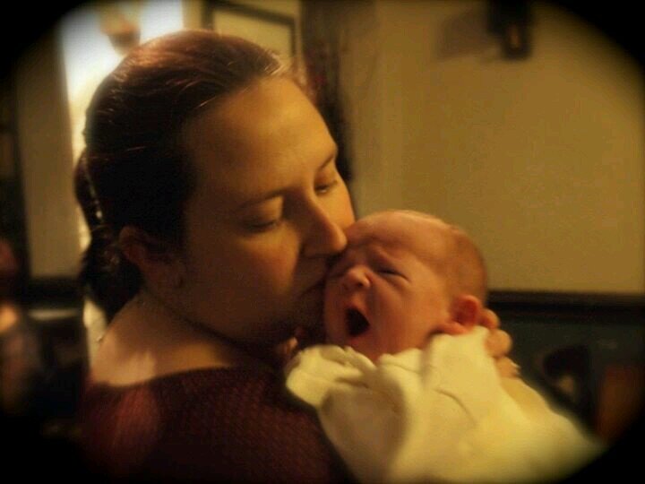 i'm a mum of 3 kids two boys and a little princess, i'm married to a wounderful bloke, work as a senior lunchtime supervisor at a middle school
