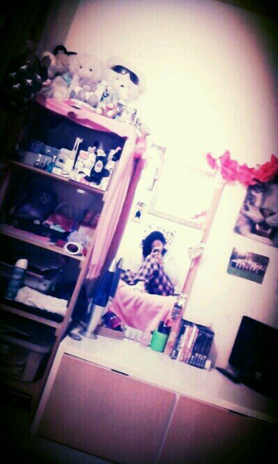 BBM; 7ad6eed8 / Snap me; kay.bailey / LOVE ma lazy days♡ / Janoskinator♡ Belieber♡ Waither♡
