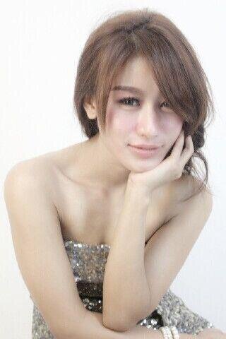 rhevajameila's profile picture. .::Happiest princess of the Universe::.