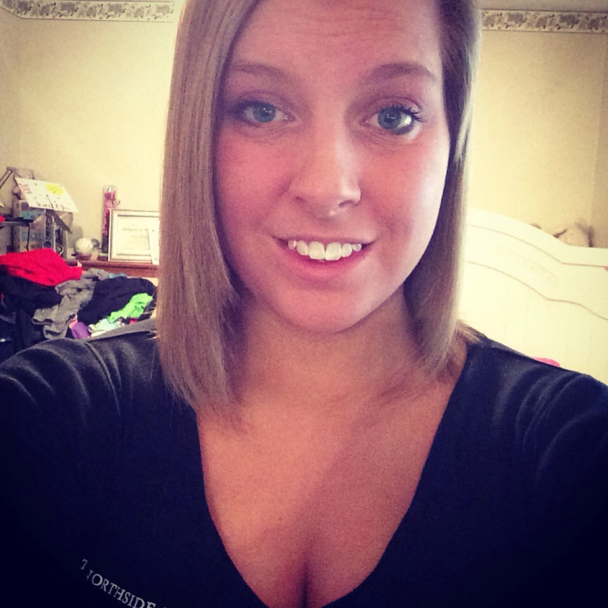 katerbugg06's profile picture. love the life your given with no regrets