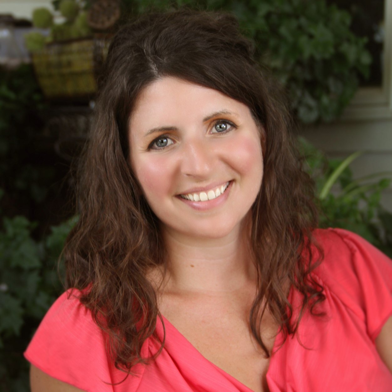 3girlsinagarden's profile picture. 