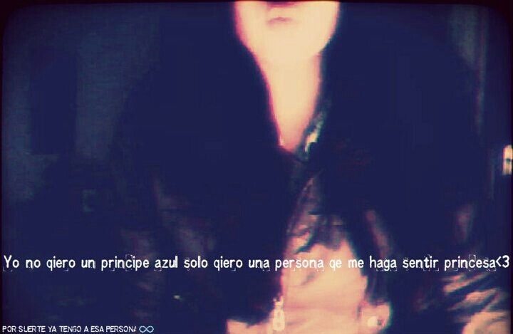 Error_Incorregi's profile picture. Payasa de sonrisa imperfecta, pero sincera.