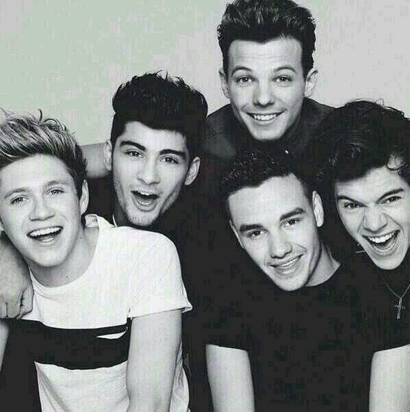 Deseando conocerlos , un sueño pendiente por cumplir. Los sueños se cumplen si luchas por ellos 1D.