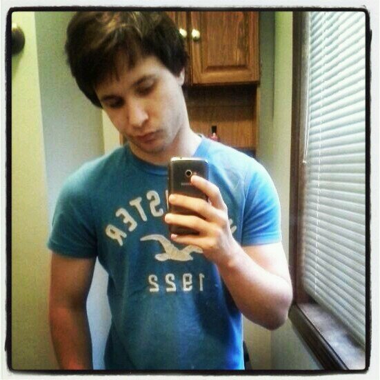 JesseManczunski's profile picture. Flying private through Cloud 9.                                   kik: JesseManczunski, 2nd Twitter: Swaazyy