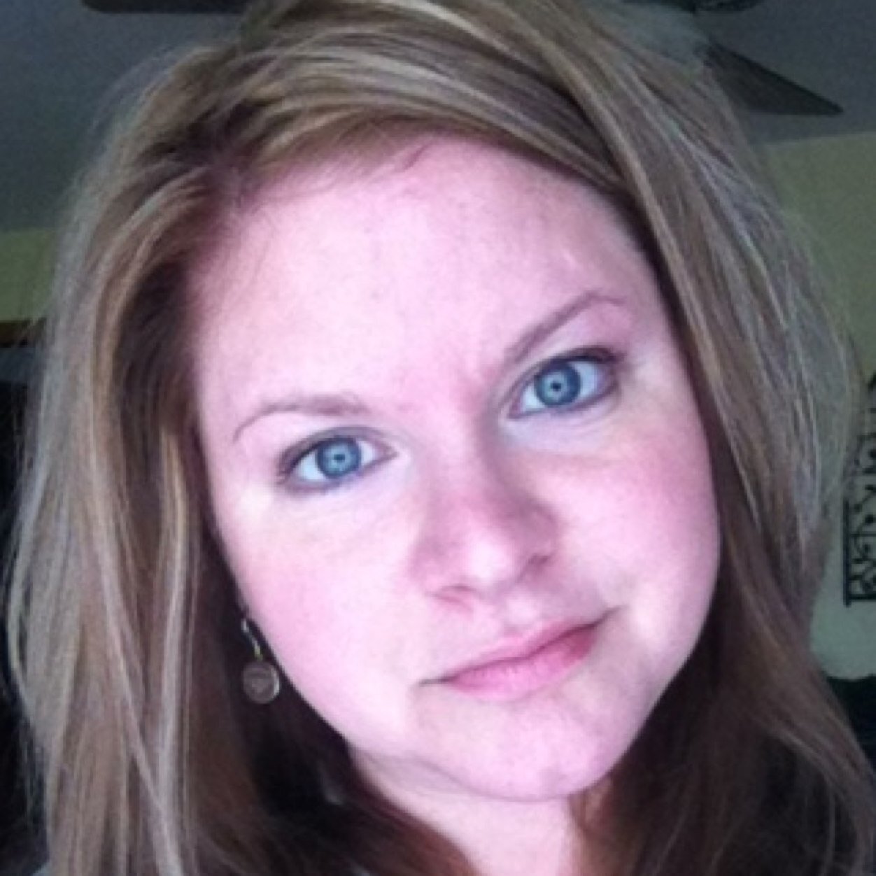 yellowrose1952's profile picture. 