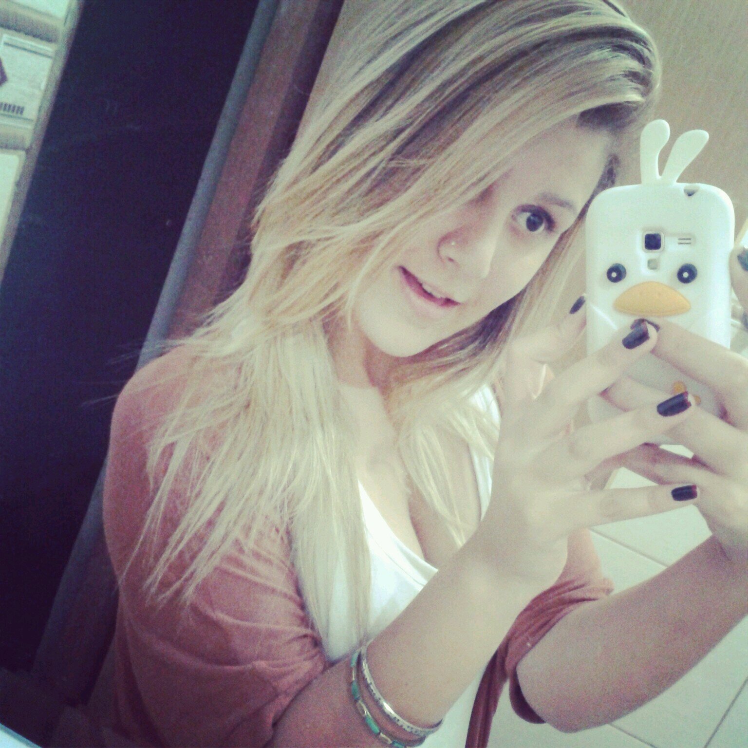 deixe a felicidade dominar você ..