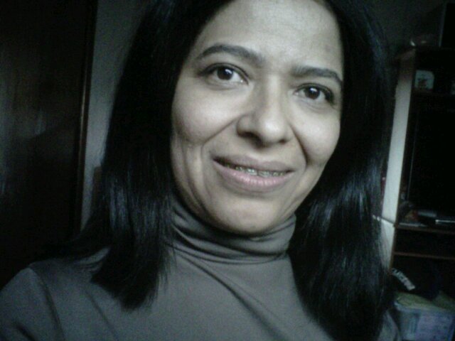 Mari_Lealf's profile picture. Terapeuta de Lenguaje. Especialista en Fonoaudiologia Clinica y Voz Erigmofonica