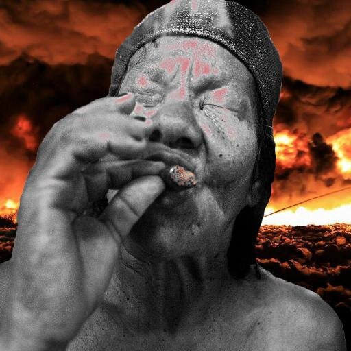 Createur , Collages absurdes, bizarres. En marge de l'art bourgeoiserie self made man