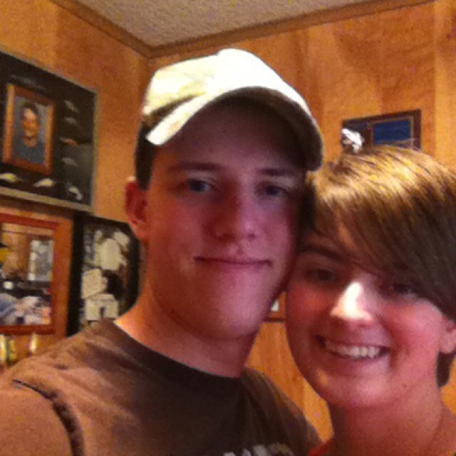 College student. Work at Captain D's. Very happy personality! Smile!