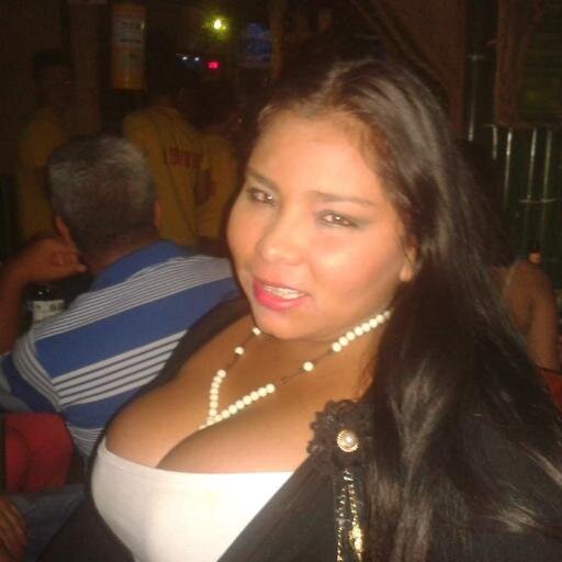 y que me traigan guaro... guarooooooo