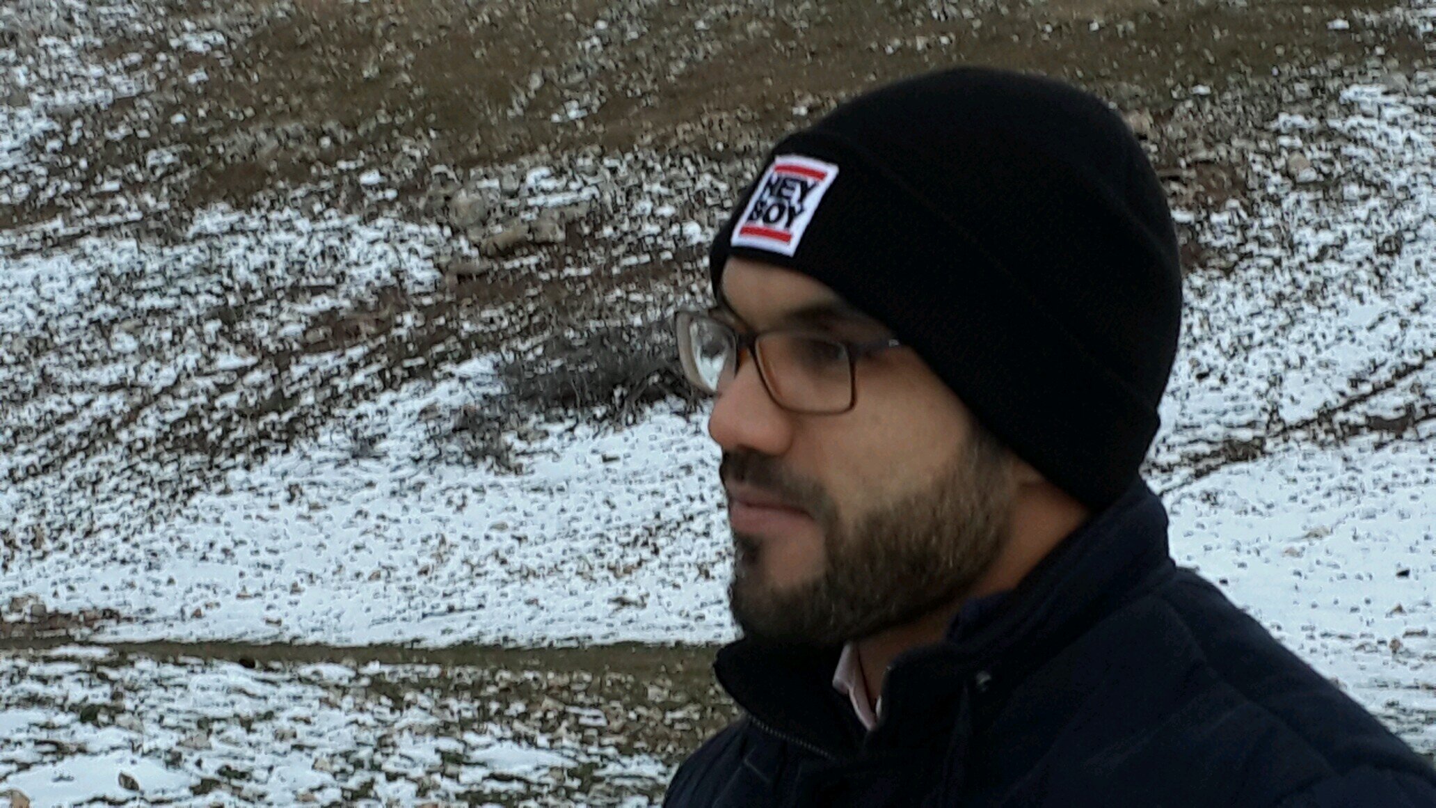 lszahi's profile picture. 