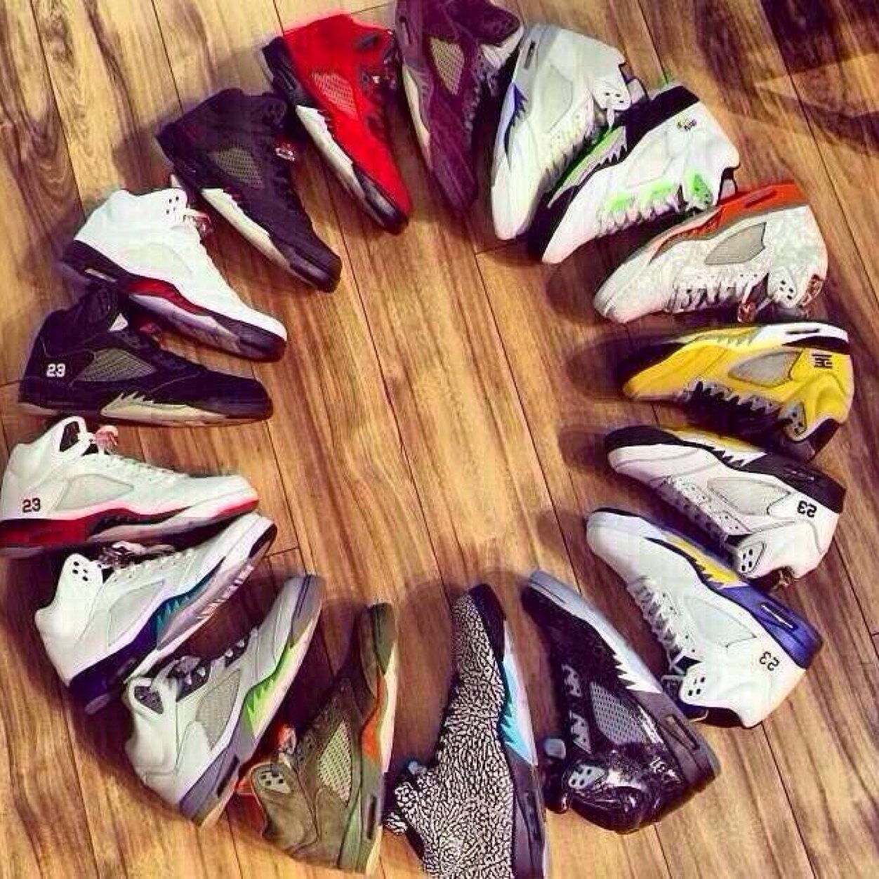 Page for the sneaker heads includes Nike, designer kicks, new balance, adidas and others.