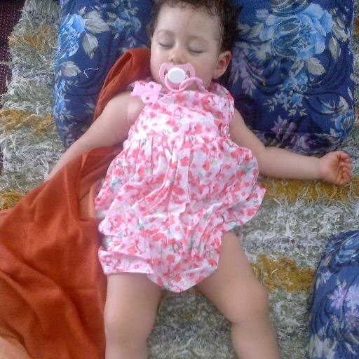 AbhaRayhana's profile picture. 