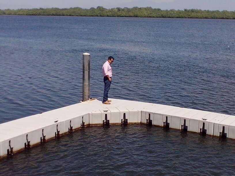 eduardosurio's profile picture. 