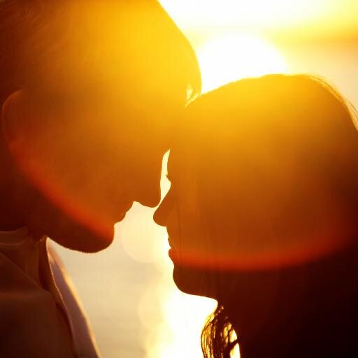 Join me, as we unveil some extraordinary tips in romance..build the way to a healthy relationship..