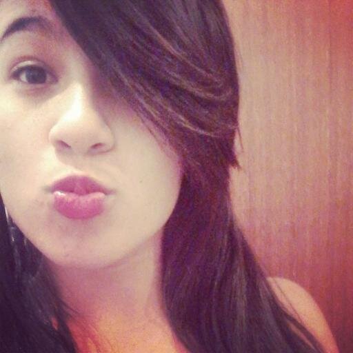 *.coloca o mundo no mudo , escute o seu coração.*